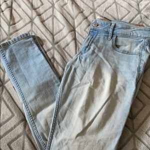 Hollister super skinny jeans